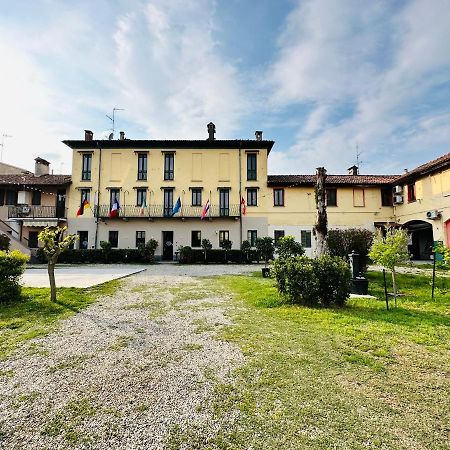 Hotel Duca Di Tromello Exteriér fotografie